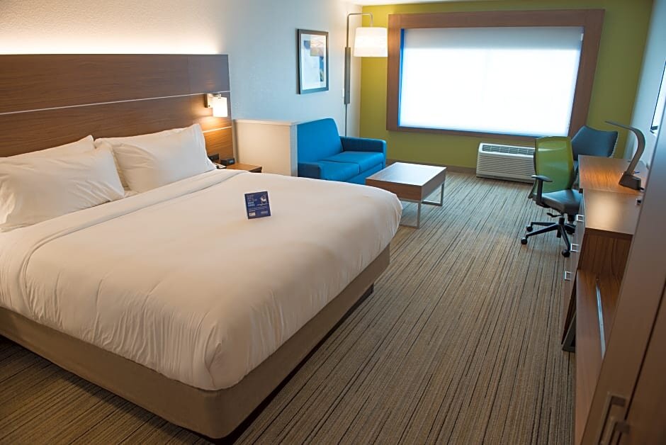 Люкс Holiday Inn Express & Suites - Orland Park Mokena, an IHG Hotel