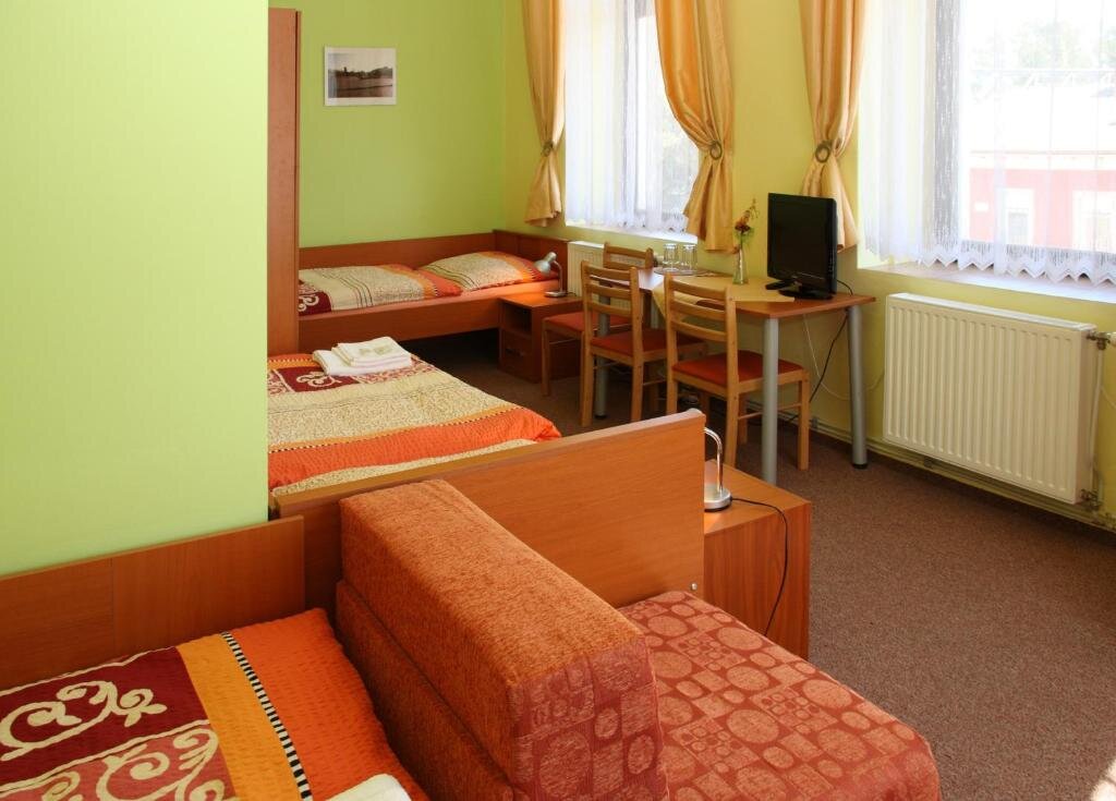 Standard Triple room Penzion Česká Koruna