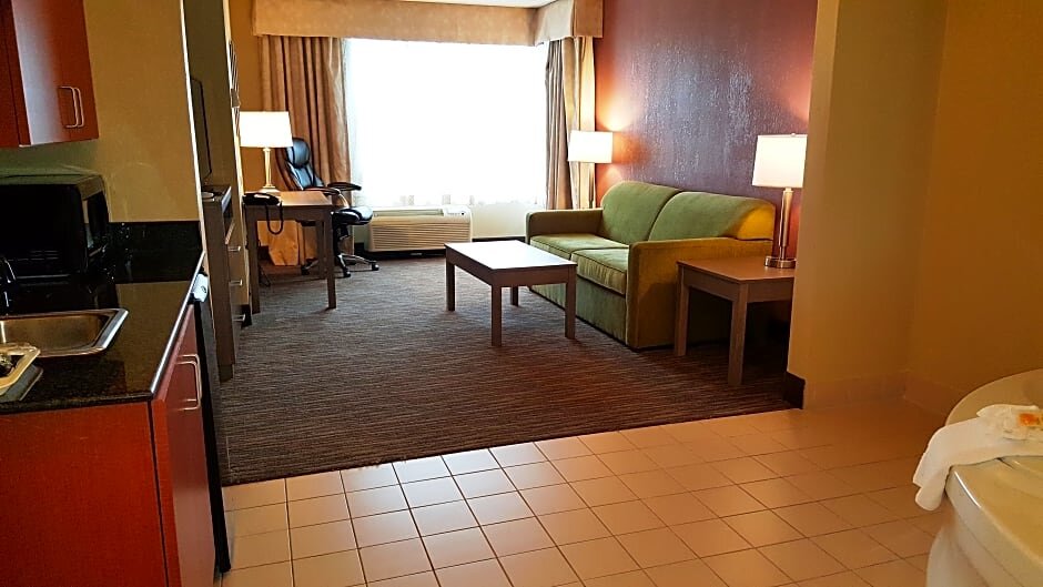 Двухместный люкс c 1 комнатой Holiday Inn Santee, an IHG Hotel