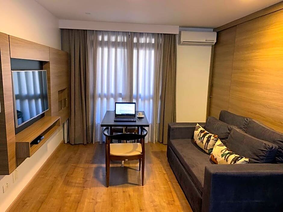 Standard Double Apartment with balcony Mercure Curitiba 7 de Setembro