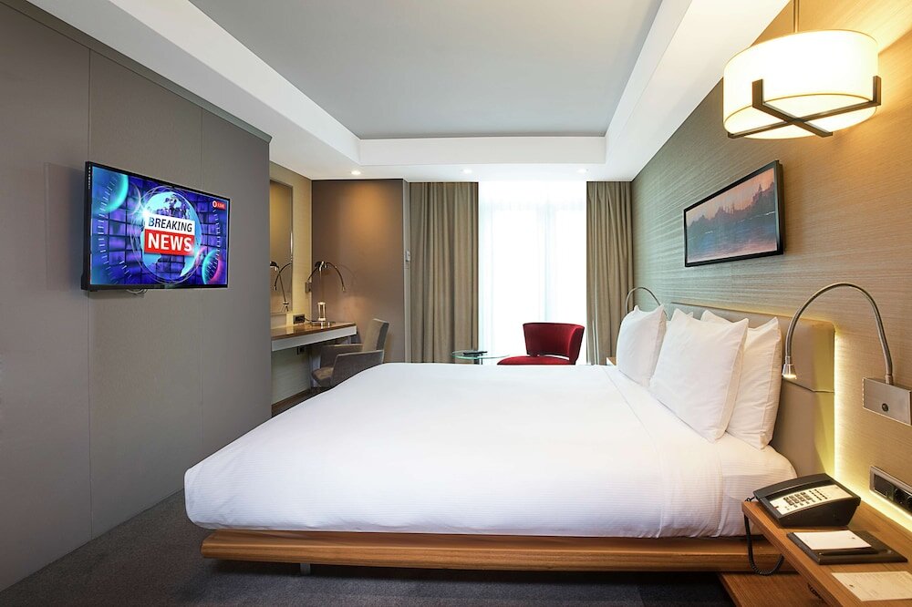 Двухместный люкс Separate Living room DoubleTree By Hilton Istanbul - Old Town