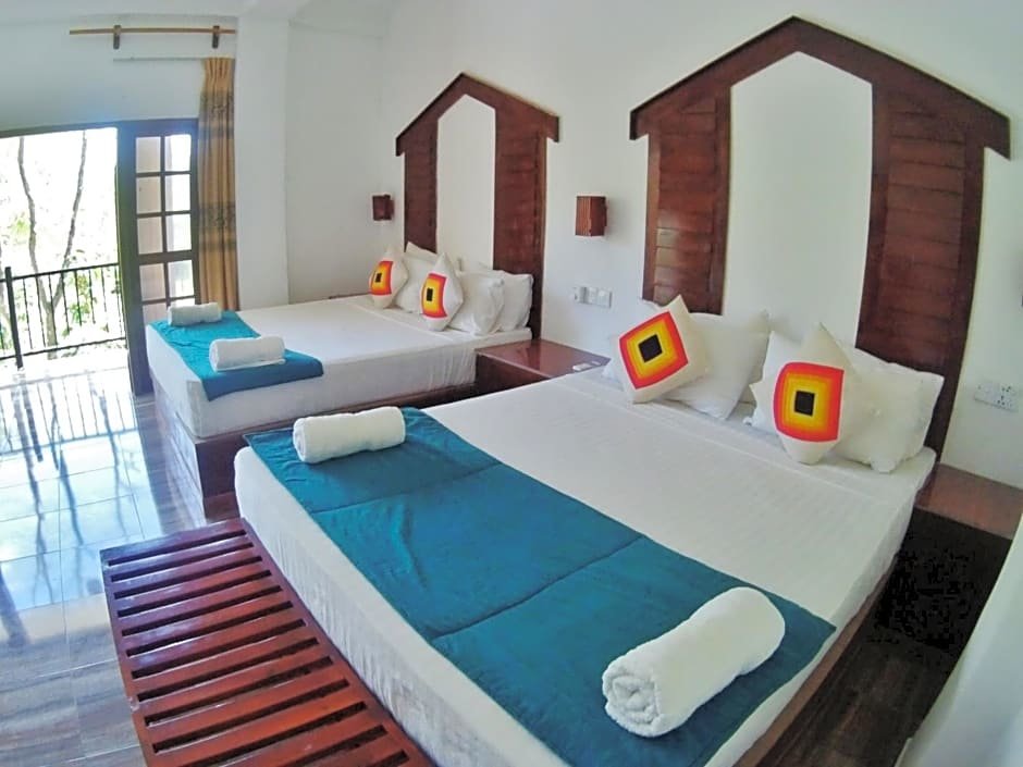 Deluxe famille chambre Vue piscine Sundaras Resort & Spa Dambulla