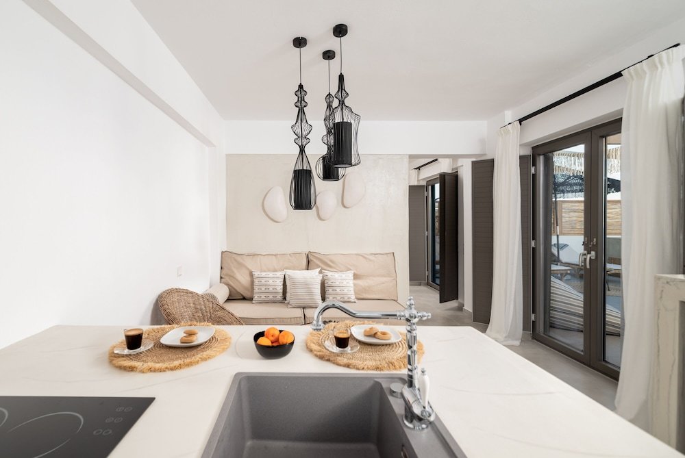 Suite De ejecutivo con balcón Mneme Suites & Villas