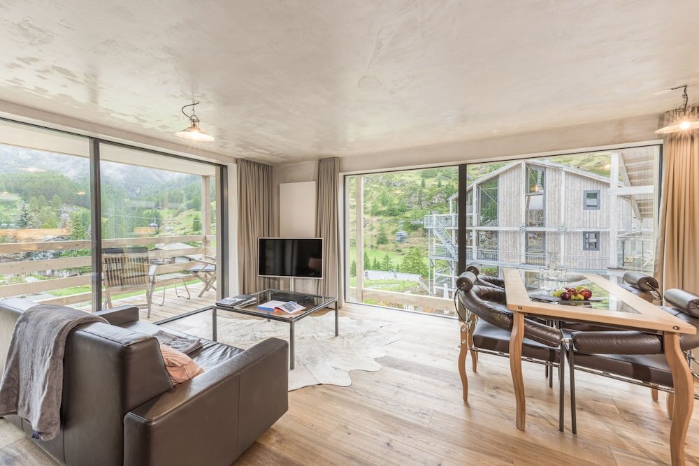 Standard Familie Zimmer mit Balkon Hotel Garni Matterhorn Focus AG