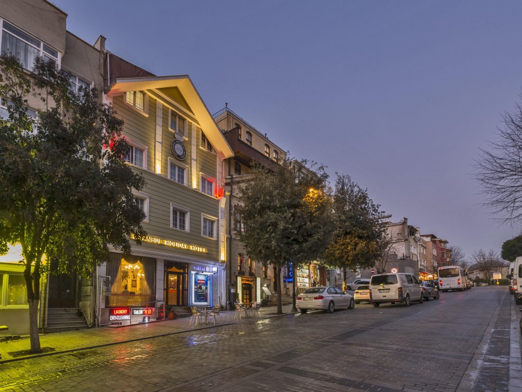 Люкс Istanbul Holiday Hotel