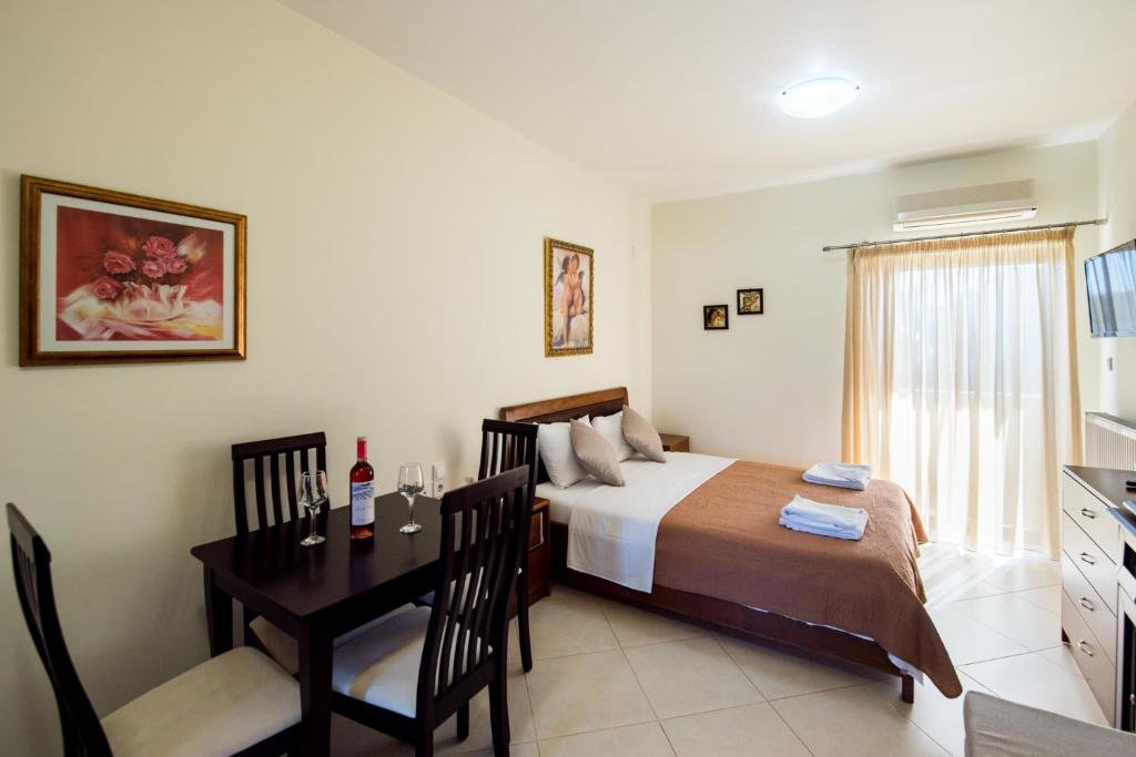Standard Double room with partial sea view Katerina Hotel