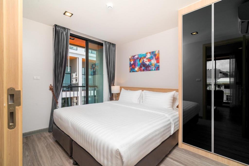 1 Bedroom Deluxe Plus Double room Grand Kata VIP - Kata Beach
