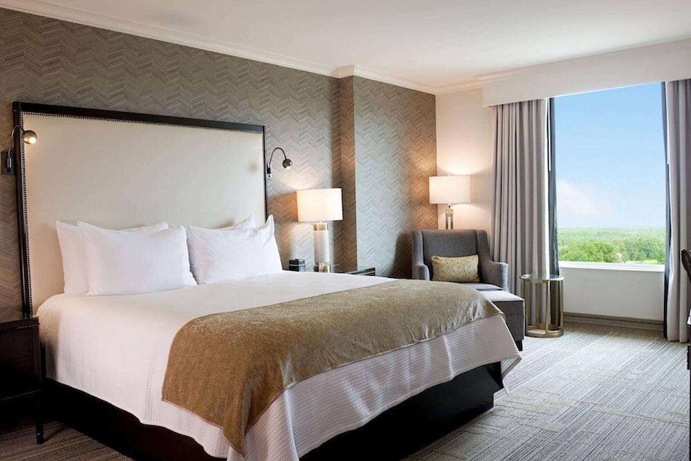 Двухместный номер Premium с видом на поле для гольфа Grandover Resort & Spa, a Wyndham Grand Hotel