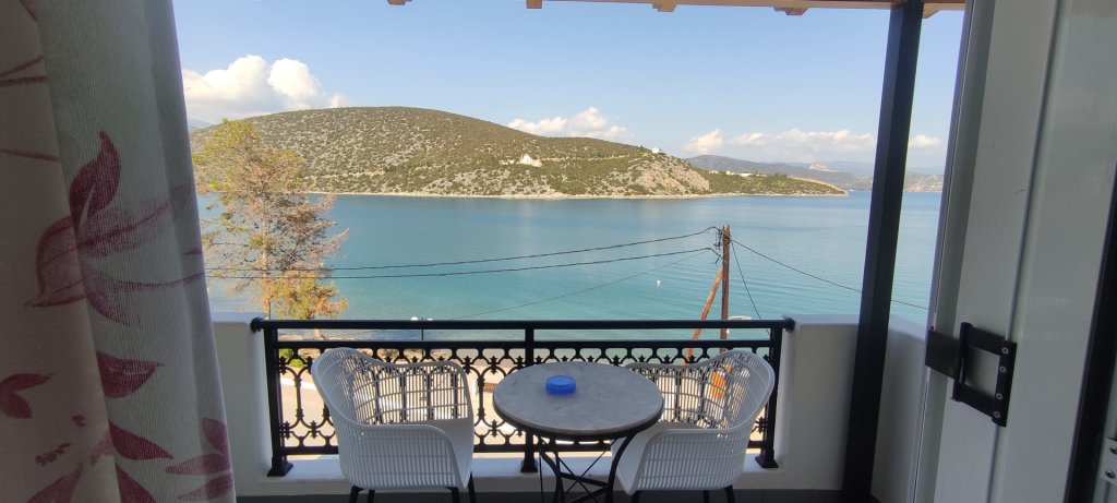 Apartamento 1 dormitorio con balcón y con vista al mar Vasilis Apartments