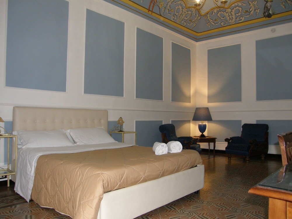 Standard room with balcony and with city view Il Gattopardo House