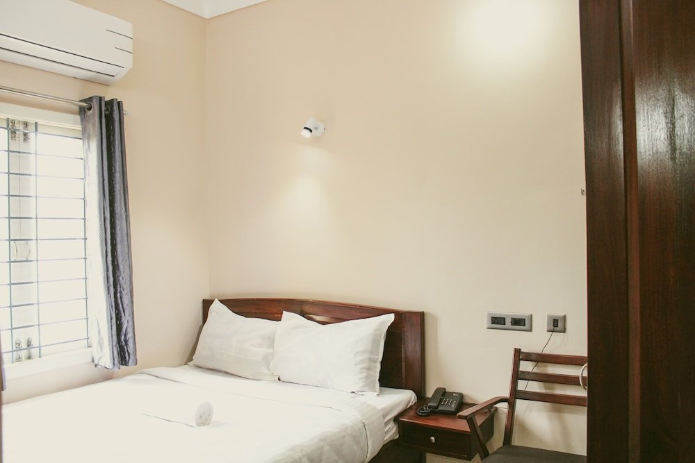 Deluxe room Ashwini Residency