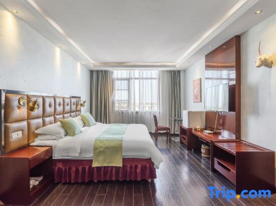 Люкс Deluxe SS Hotel Shanghai International Resort