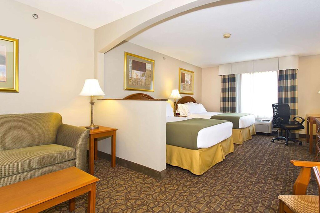 Suite cuádruple Days Inn & Suites by Wyndham La Crosse/Onalaska
