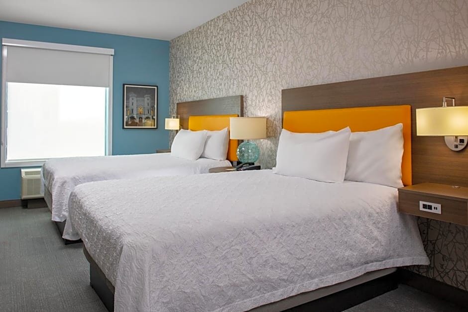 Двухместный люкс Home2 Suites By Hilton Baton Rouge Citiplace