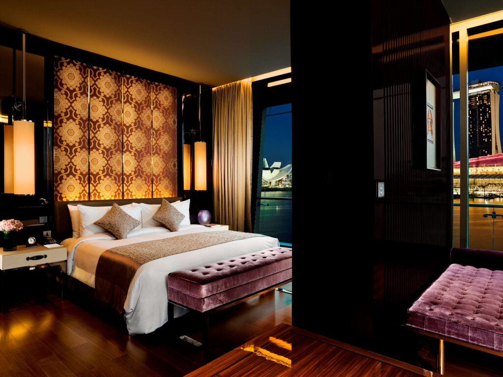 Standard Zimmer mit Blick auf die Bucht The Fullerton Bay Hotel Singapore