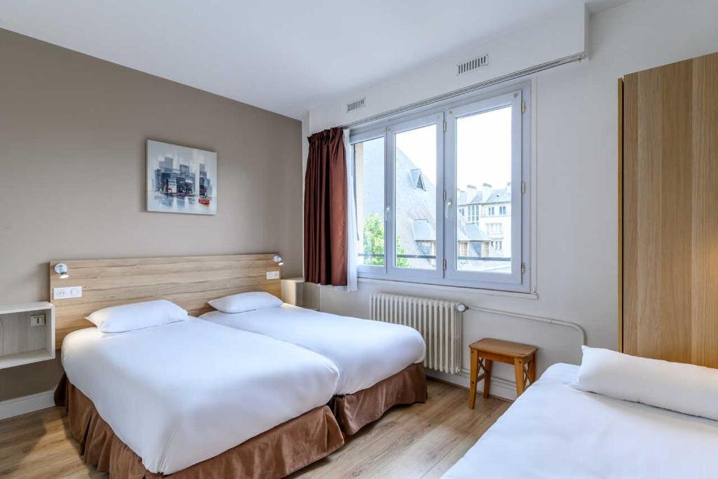 Classique triple chambre Comfort Hotel Rouen Alba