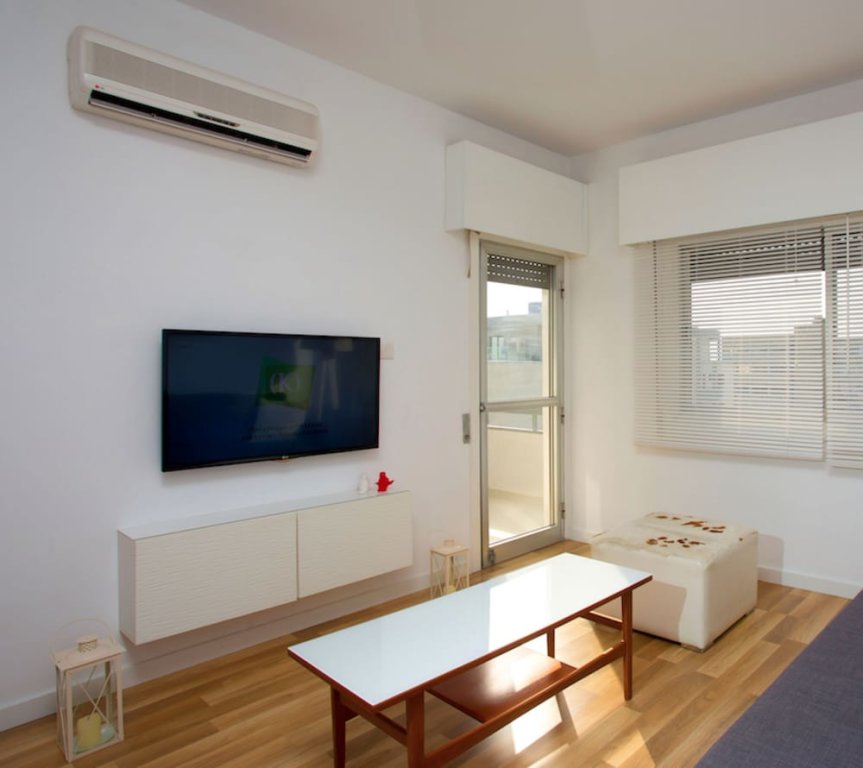 Appartement SeaBreeze Limassol City Center Flat