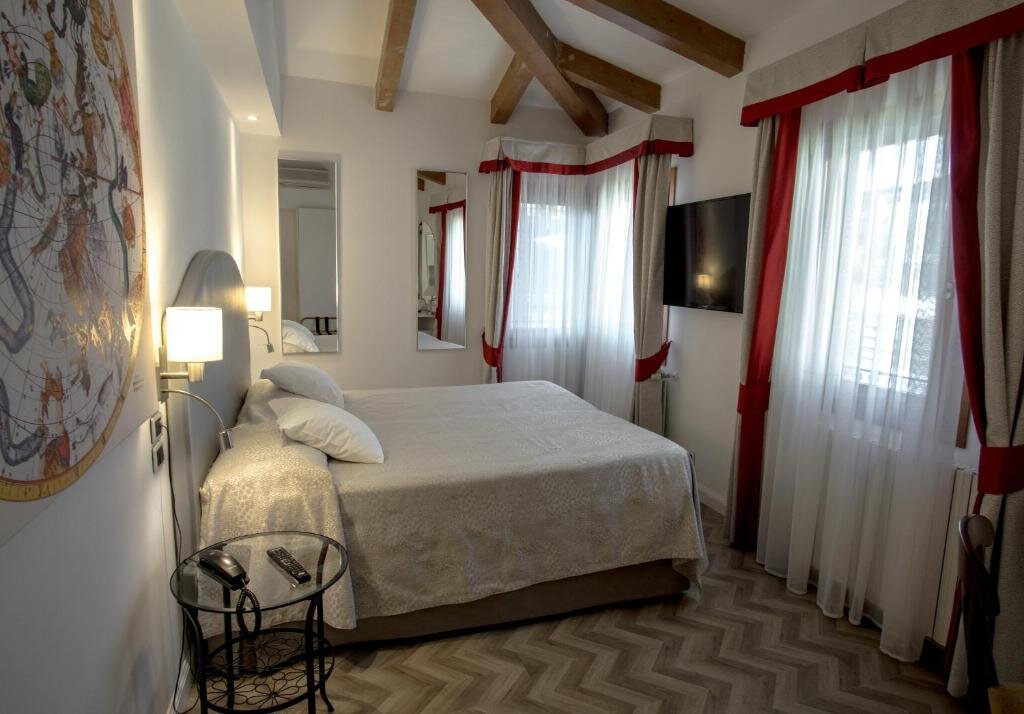 Двухместный номер Comfort Hotel Antigo Trovatore