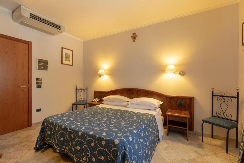 Standard Zimmer Hotel Villa Elda