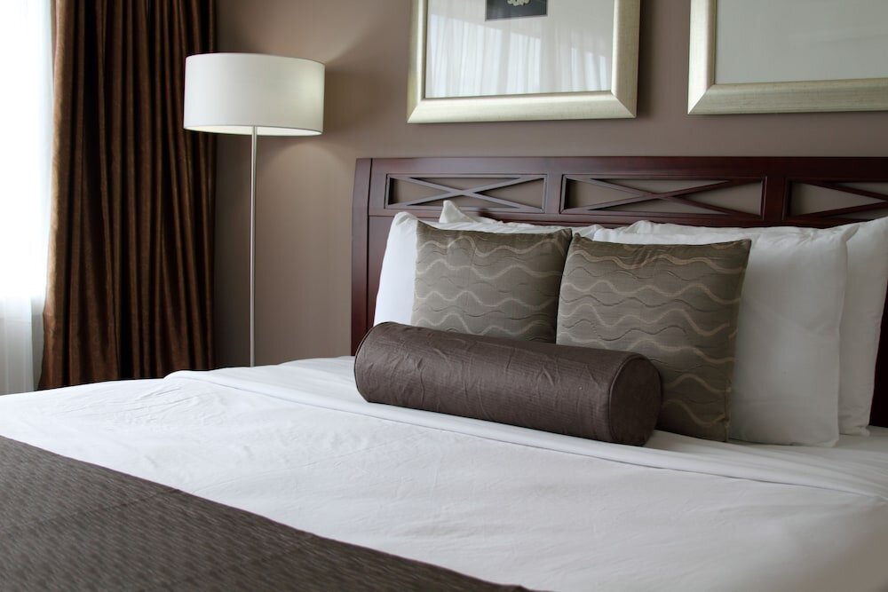 Standard quadruple chambre Red Lion Inn and Suites Victoria