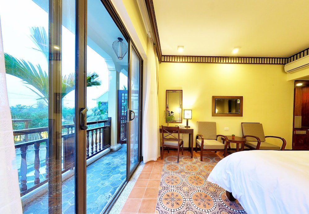 Одноместный номер Deluxe с балконом и с видом на бассейн Hoi An Field Boutique Resort & Spa