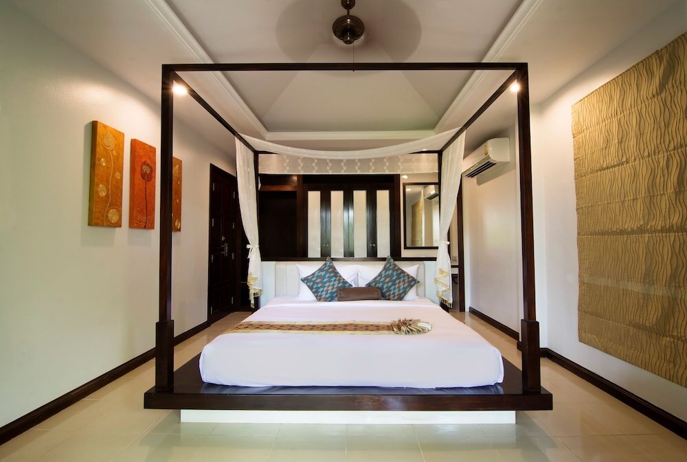Вилла c 1 комнатой с балконом Anyavee Tubkaek Beach Resort- SHA Plus
