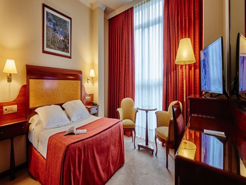 Standard Single room with view Gran Hotel de Ferrol
