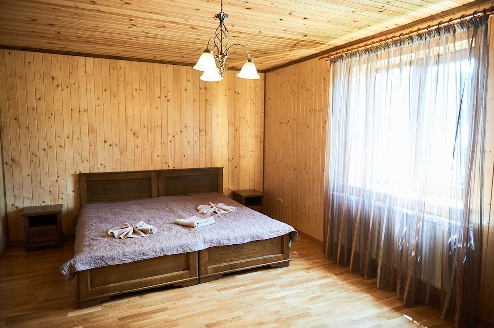 Standard Vierer Zimmer Cottage Panskyi Kut