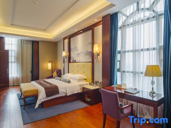 Suite Jiu Long Ying Bin Hotel