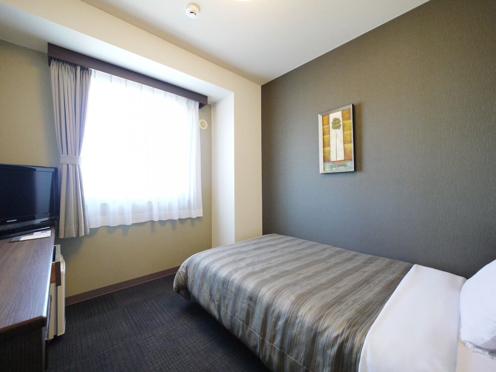 Номер Economy Hotel Route-Inn Kakamigahara