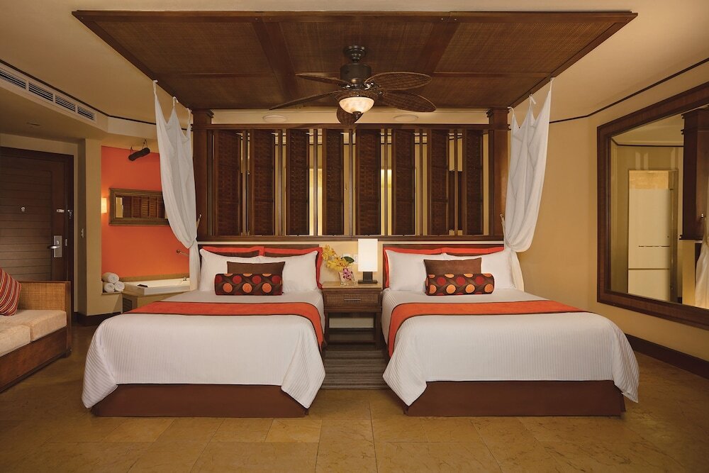 Семейный люкс Premium Dreams Riviera Cancun Resort & Spa