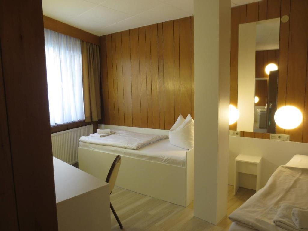 Standard double chambre Central-Hotel Tegel