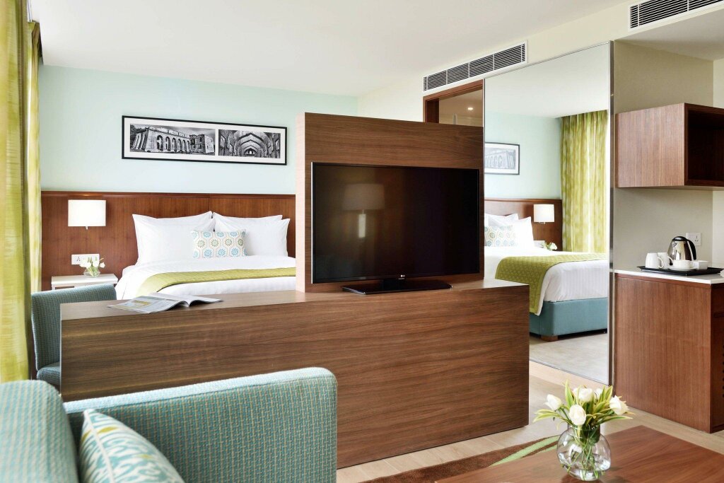 Premium Suite Fairfield by Marriott Indore