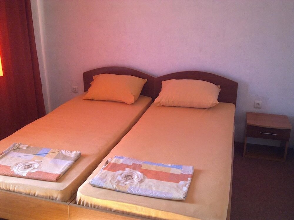 Economy Double room with courtyard view Guest House Angelina