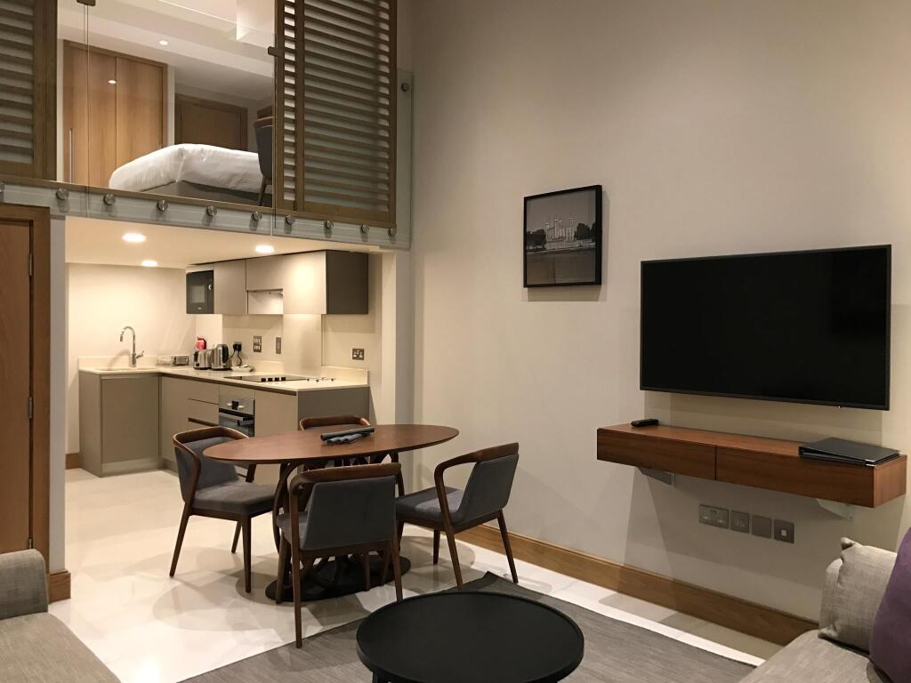 Апартаменты Мансарда c 1 комнатой Sanctum Belsize Road