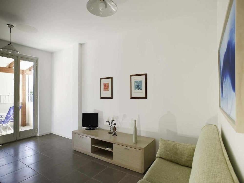 Apartment Dolce Mare 5 - Large Balcony With Sea View - Wifi - AC - Next to the Beach