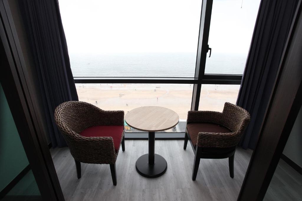 Люкс с видом на море Hotel Wooyeon Flora