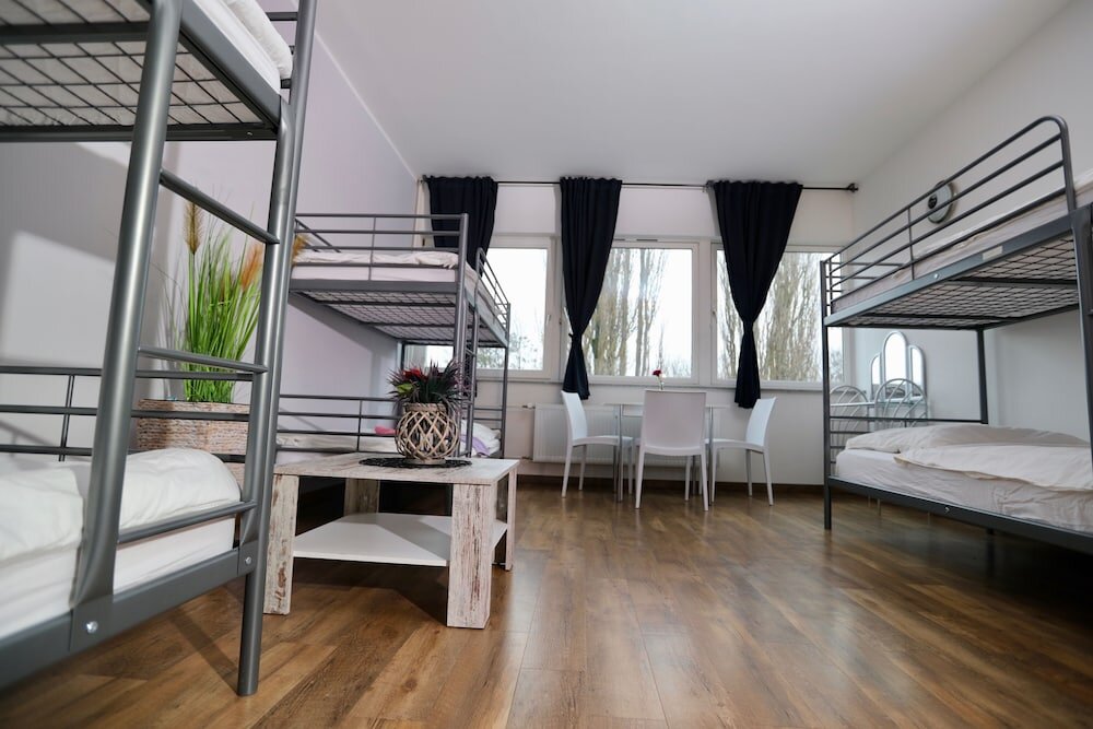 Кровать в общем номере (женский номер) Hostel Karaca