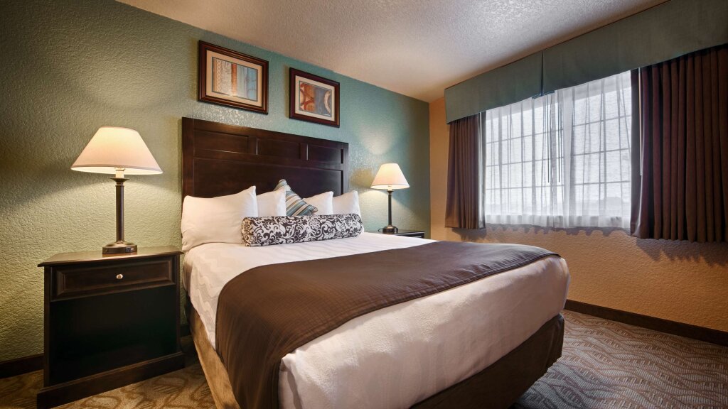 Suite doble 1 dormitorio Best Western Plus Bayshore Inn