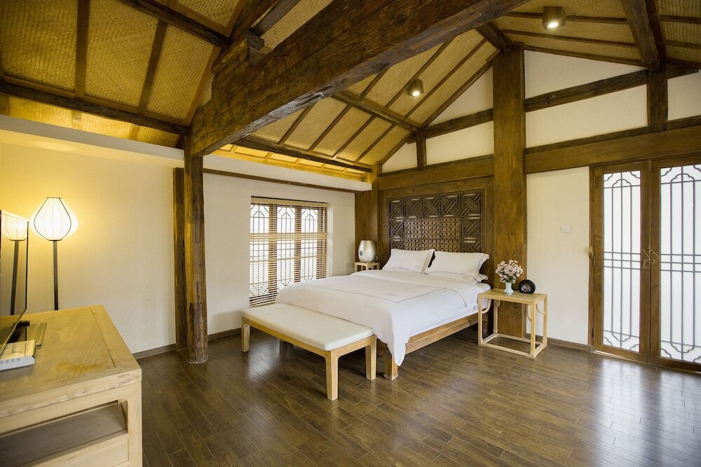 Standard Zimmer mit Balkon und mit Gartenblick Songshi Guqin Inn