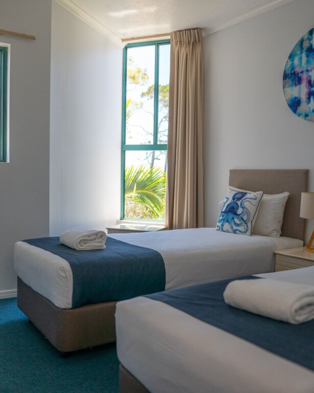Апартаменты Standard с 2 комнатами с балконом Shelly Bay Resort