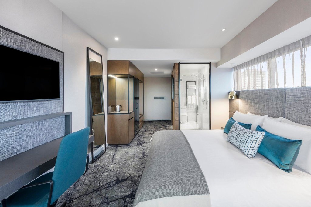 Standard room Crowne Plaza Christchurch, an IHG Hotel
