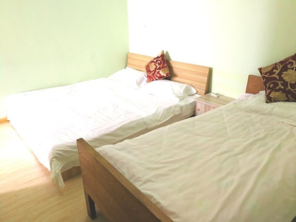 Komfort Apartment Blessed Family 2BR Apartment 9-1503
