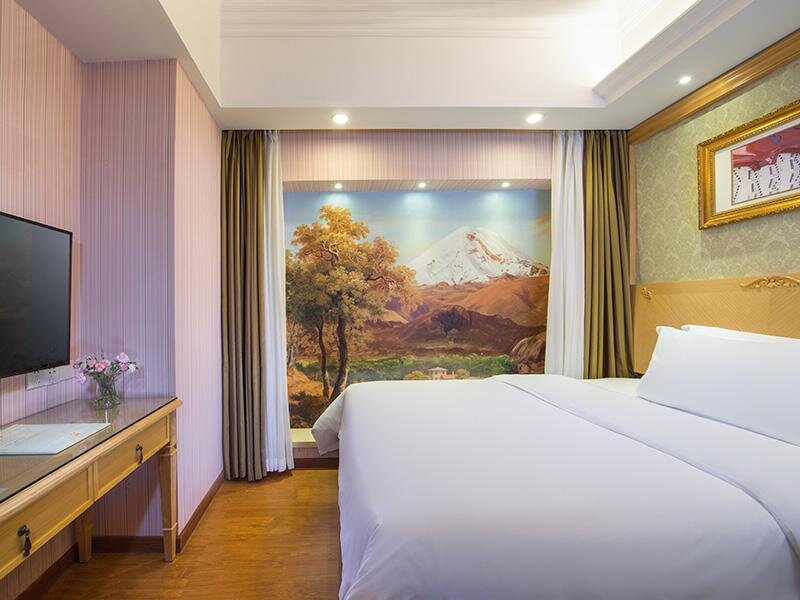 Номер Superior Vienna 3 Best Hotel Exhibition Center Chigang Road