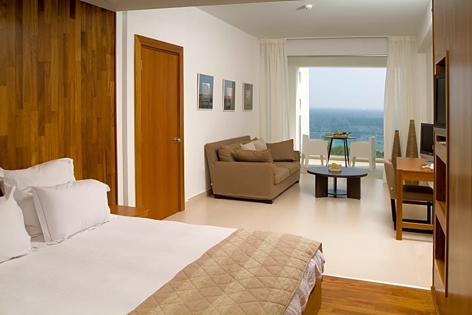 Junior suite con vista mare Napa Mermaid Hotel & Suites