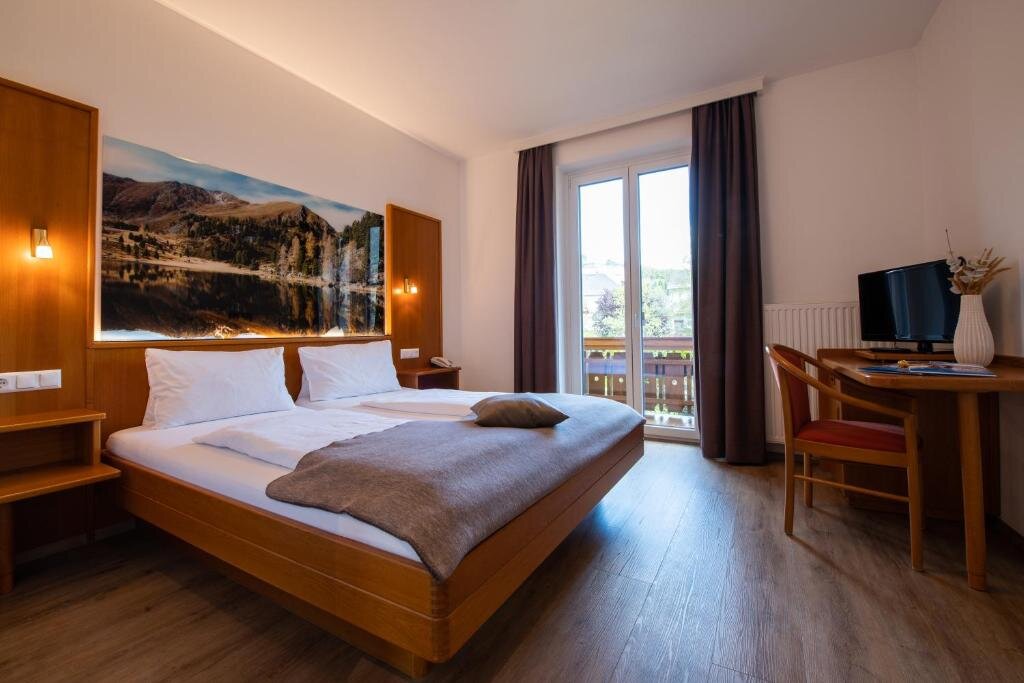 Standard double chambre avec balcon Hotel Restaurant Platzer