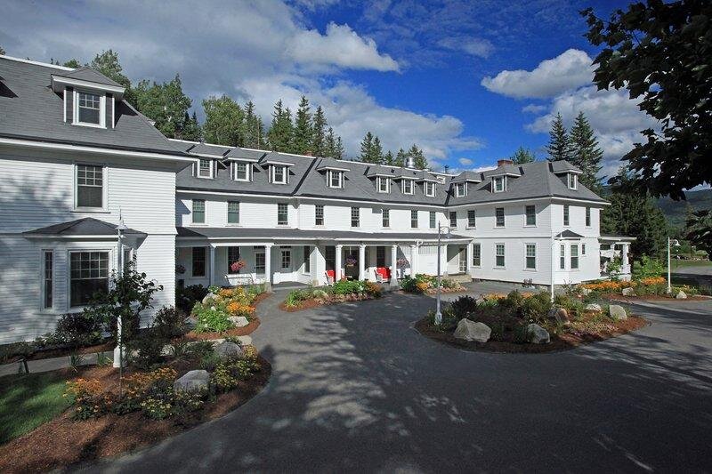 Номер Deluxe Omni Bretton Arms Inn at Mount Washington Resort