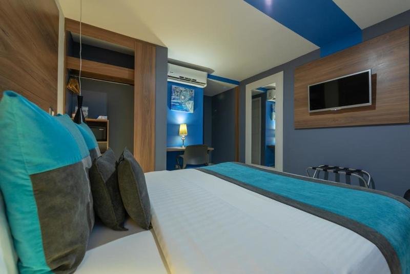 Premium Double room with balcony Hotel Blue Concept