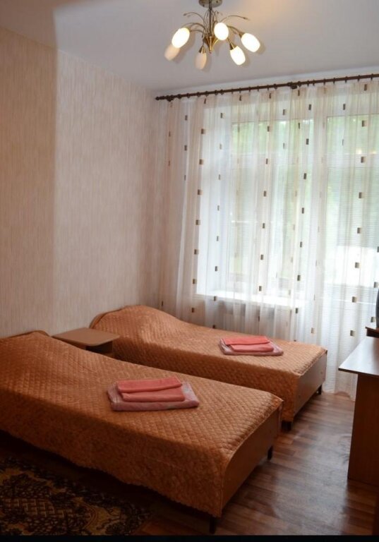 Cama en dormitorio compartido Sanatorii Nadezhda