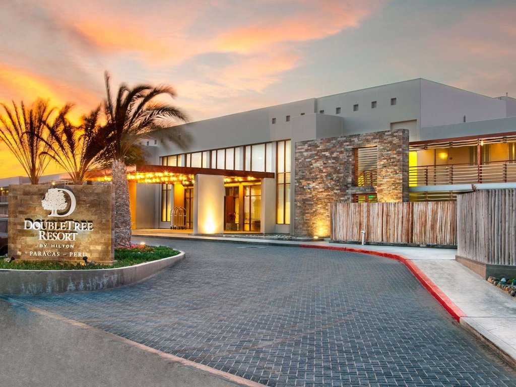 Полулюкс DoubleTree Resort by Hilton Hotel Paracas - Peru